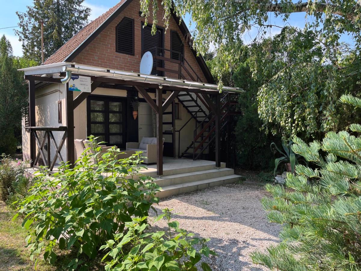 Vila Aranypart Vendeghaz - Tiszakécske Exteriér fotografie